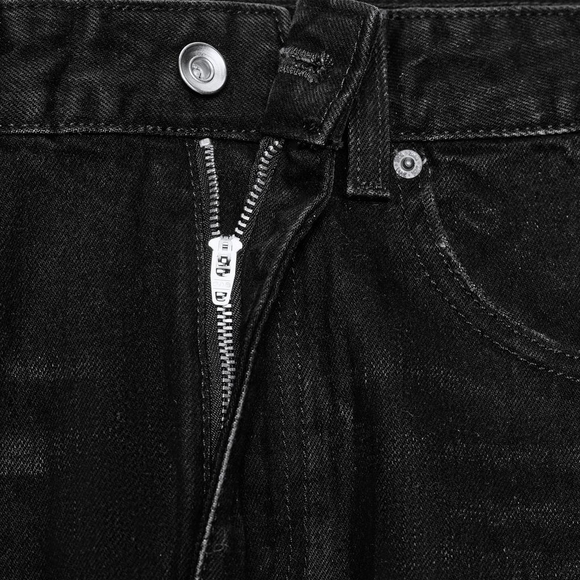 Zara Women's Mid-rise Oversize Black Flare Jeans - Picture 6 of 16